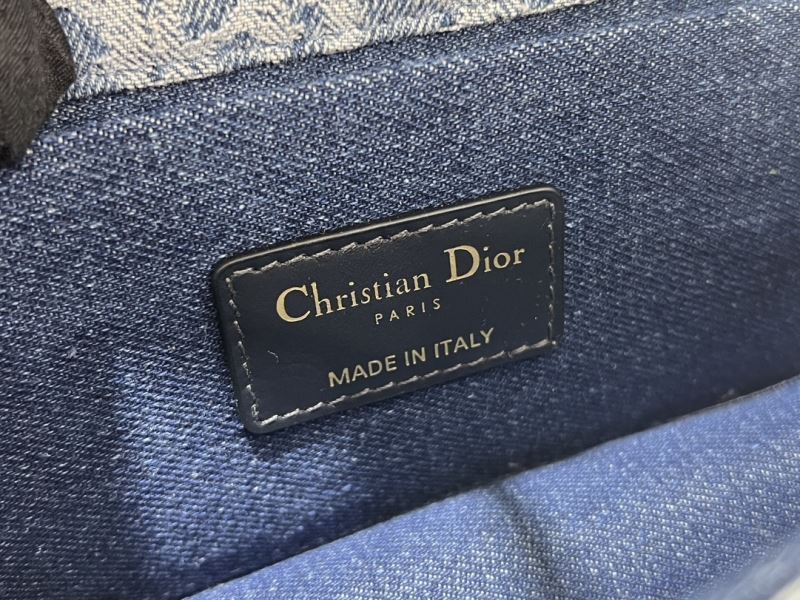 Christian Dior Montaigne Bags